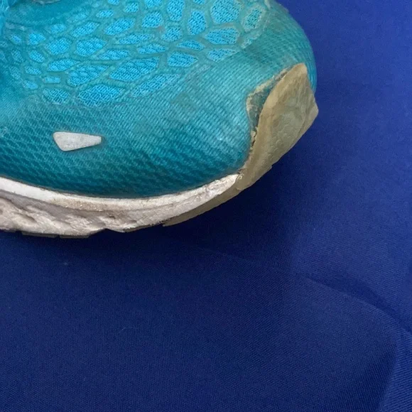 Puma Runners - Picture 7 of 12